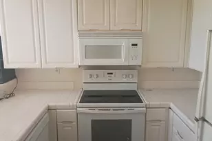 1430 Thrush Ave, San Leandro, CA 94578 - Photo 1
