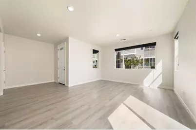 3135 Magpie Court, West Sacramento, CA 95691 - Photo 9