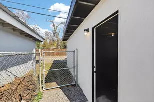 1013 W Santa Fe Ave, Merced, CA 95340 - Photo 9