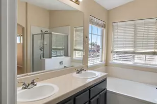 8872 Mannington St, Elk Grove, CA 95758 - Photo 31