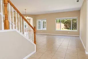 8872 Mannington St, Elk Grove, CA 95758 - Photo 7