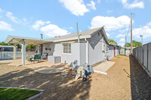 7241 34th St, North Highlands, CA 95660 - Photo 31