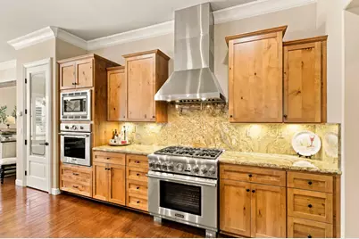 8635 Ashbury Court, Roseville, CA 95747 - Photo 23