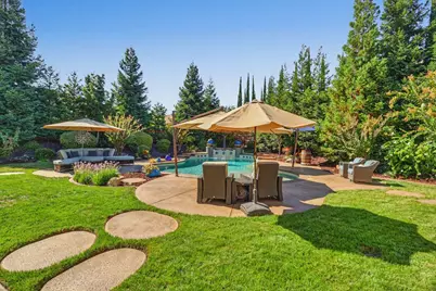 8635 Ashbury Court, Roseville, CA 95747 - Photo 65