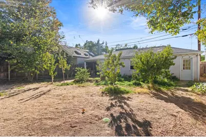 1512 37th Street, Sacramento, CA 95816 - Photo 35