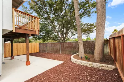 2111 E 8th Street, Davis, CA 95618 - Photo 31