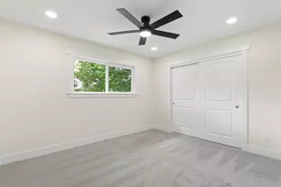 2111 E 8th St, Davis, CA 95618 - Photo 29