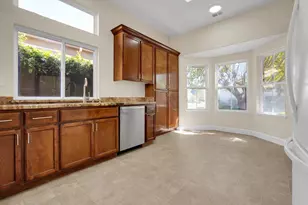 1605 Linnea Ln, Modesto, CA 95355 - Photo 5