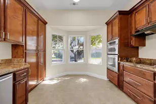 1605 Linnea Ln, Modesto, CA 95355 - Photo 3