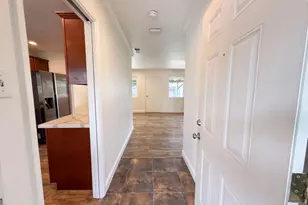 6809 Weddigen Way, North Highlands, CA 95660 - Photo 21
