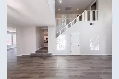2571 Cantara Court, Sacramento, CA 95835 - Photo 9
