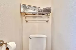 4445 Montcurve Blvd, Fair Oaks, CA 95628 - Photo 29