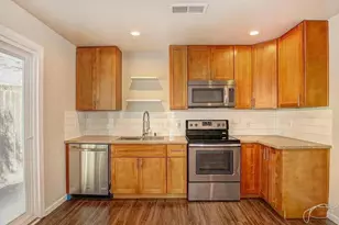 3409 36th St, Sacramento, CA 95817 - Photo 9