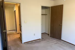 8547 Oxford Hill Ct, Sacramento, CA 95828 - Photo 19
