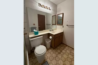 8547 Oxford Hill Court, Sacramento, CA 95828 - Photo 25