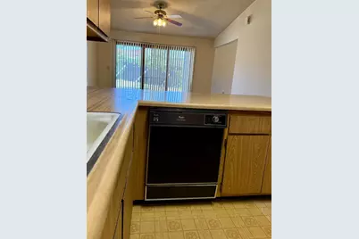 8547 Oxford Hill Court, Sacramento, CA 95828 - Photo 13