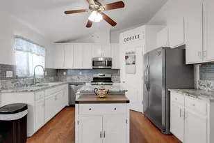 1622 Glacier Bay Ln, Newman, CA 95360 - Photo 7