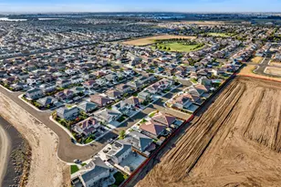 2182 River Willow Ave, Manteca, CA 95337 - Photo 31