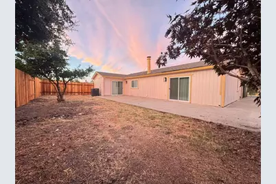 7506 Mandy Drive, Sacramento, CA 95823 - Photo 27