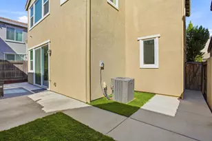 1827 Silver Almond Ln, Sacramento, CA 95834 - Photo 31