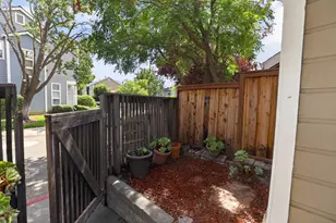 3090 Woods Cir, Davis, CA 95616 - Photo 39