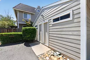3090 Woods Cir, Davis, CA 95616 - Photo 43