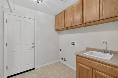 2502 Meadowgate Drive, Riverbank, CA 95367 - Photo 21