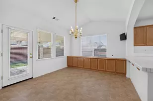 2502 Meadowgate Dr, Riverbank, CA 95367 - Photo 11