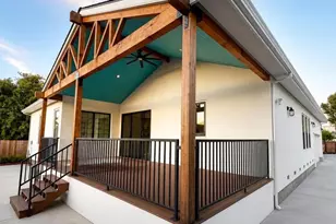 4933 Dry Creek Rd, Sacramento, CA 95838 - Photo 3