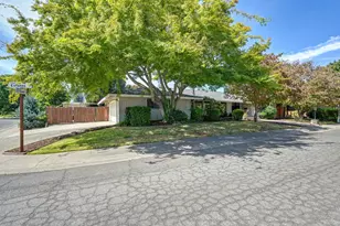 441 Estates Dr, Sacramento, CA 95864 - Photo 3