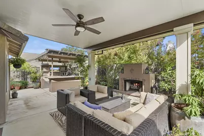 929 Lake Canyon Avenue, Galt, CA 95632 - Photo 35