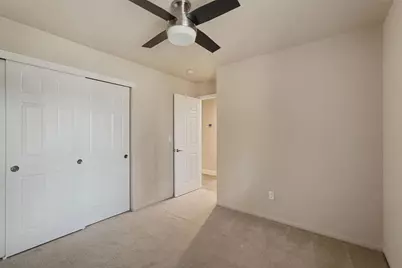929 Lake Canyon Avenue, Galt, CA 95632 - Photo 31