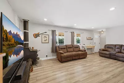 11447 Milton Road, Valley Springs, CA 95252 - Photo 9