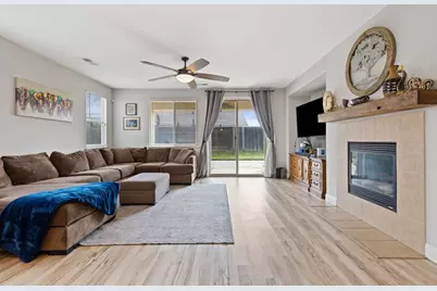 4045 Huston Way, Olivehurst, CA 95961 - Photo 17