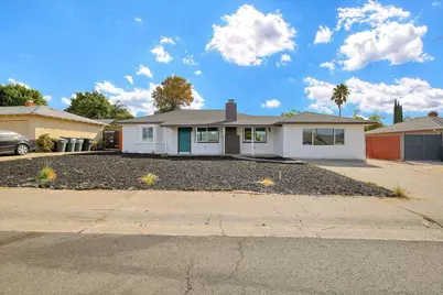6208 Larry Way, North Highlands, CA 95660 - Photo 3