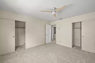 9101 Newhall Dr, Sacramento, CA 95826 - Photo 9
