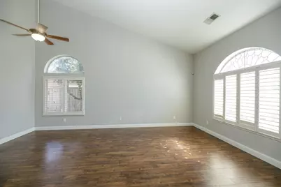 1045 Cedar Ridge Drive, Turlock, CA 95382 - Photo 7