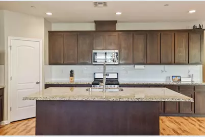 1944 Solano Drive, Lathrop, CA 95330 - Photo 21