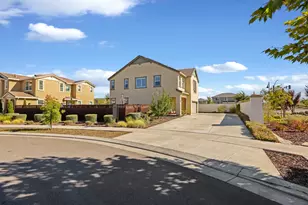 1944 Solano Dr, Lathrop, CA 95330 - Photo 5