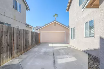 4925 Cherryville Lane, Sacramento, CA 95842 - Photo 19