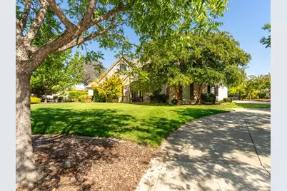 4185 Greenview Drive, El Dorado Hills, CA 95762 - Photo 5