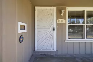 2040 Verano St, Sacramento, CA 95838 - Photo 5