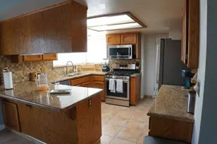 12281 Fernwood Dr, Madera, CA 93636 - Photo 7