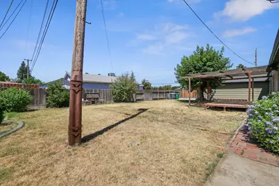 710 W Turner Road, Lodi, CA 95240 - Photo 37