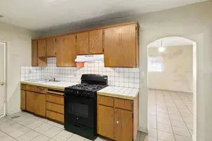 402 S 3rd Ave, Oakdale, CA 95361 - Photo 15