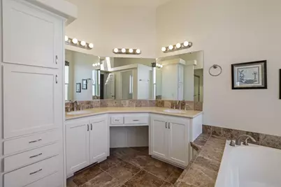 20269 S Macarthur Drive, Tracy, CA 95304 - Photo 37