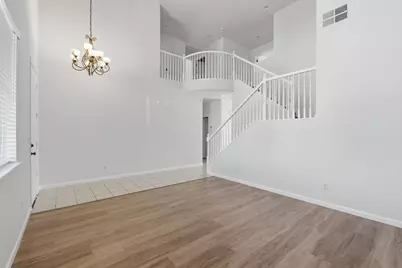8560 Hawley Way, Elk Grove, CA 95624 - Photo 3