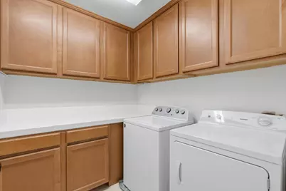 8560 Hawley Way, Elk Grove, CA 95624 - Photo 19