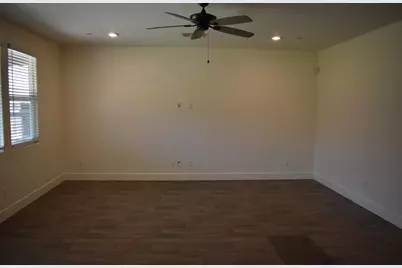 2382 Explorador Drive, Merced, CA 95340 - Photo 3