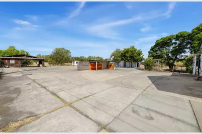6305 16th Street, Rio Linda, CA 95673 - Photo 7